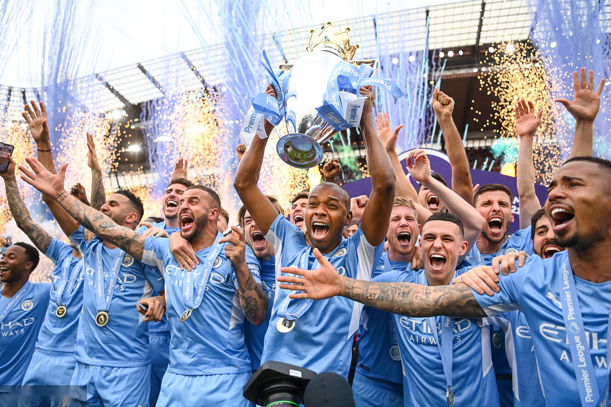 且安全的框 且安全的框